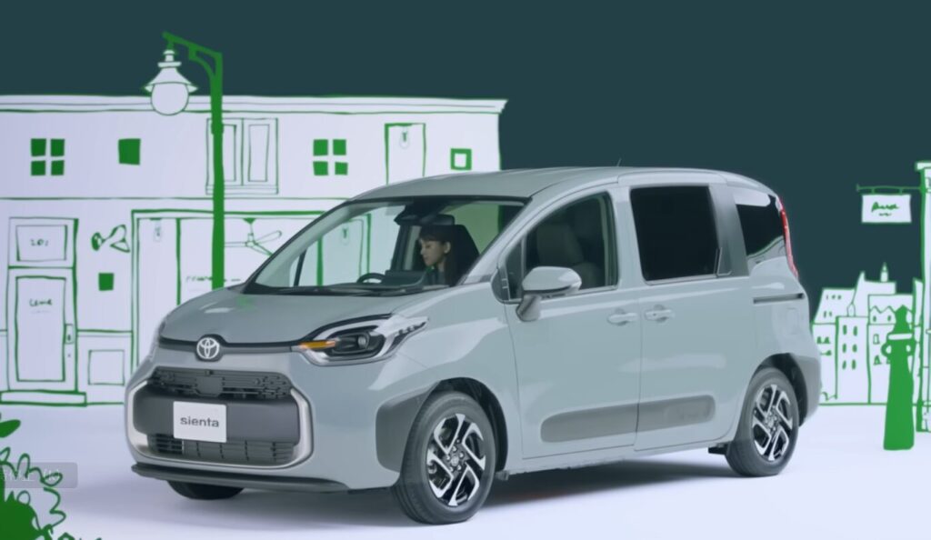 トヨタ　シエンタ