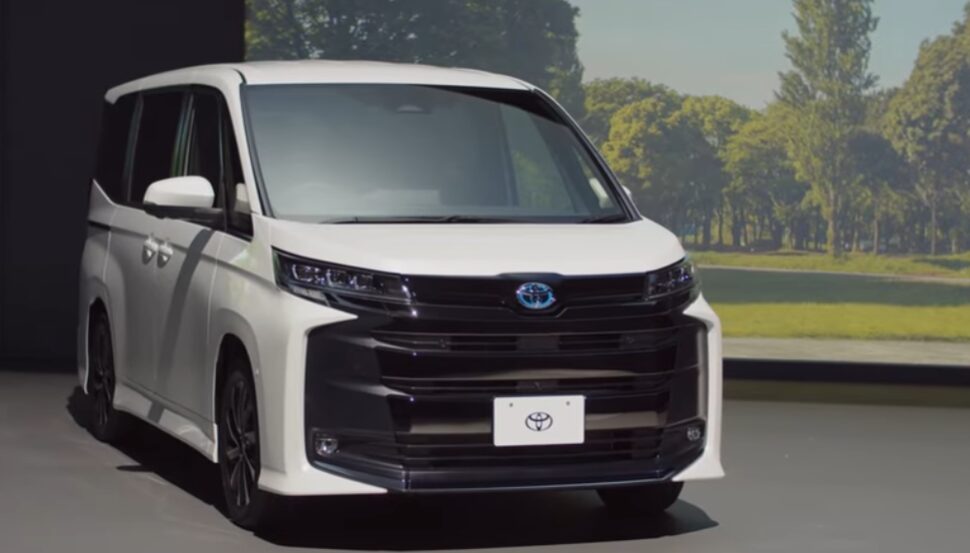 ヴォクシー マイナーチェンジ
